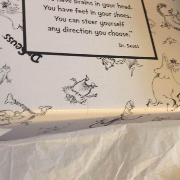 BRAND NEW youth boy girl Skechers dr Seuss world shoes size 1Y - Picture 9 of 10